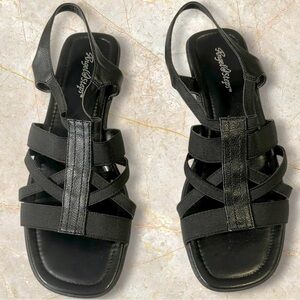 Angel Steps strappy‎ black sandals. Size 9
